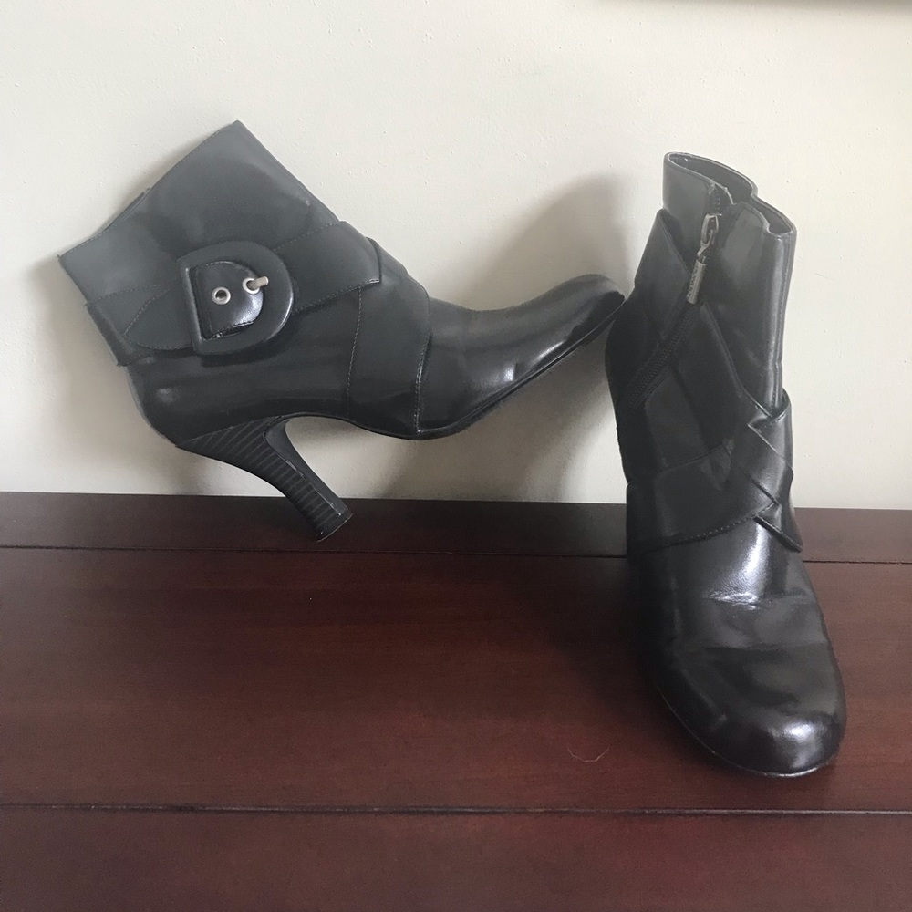 Bongo Black Booties